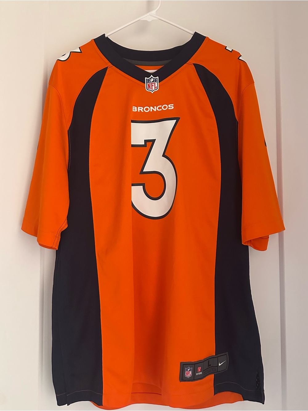 Nike Denver Broncos NFL Licensed Jersey
Size L